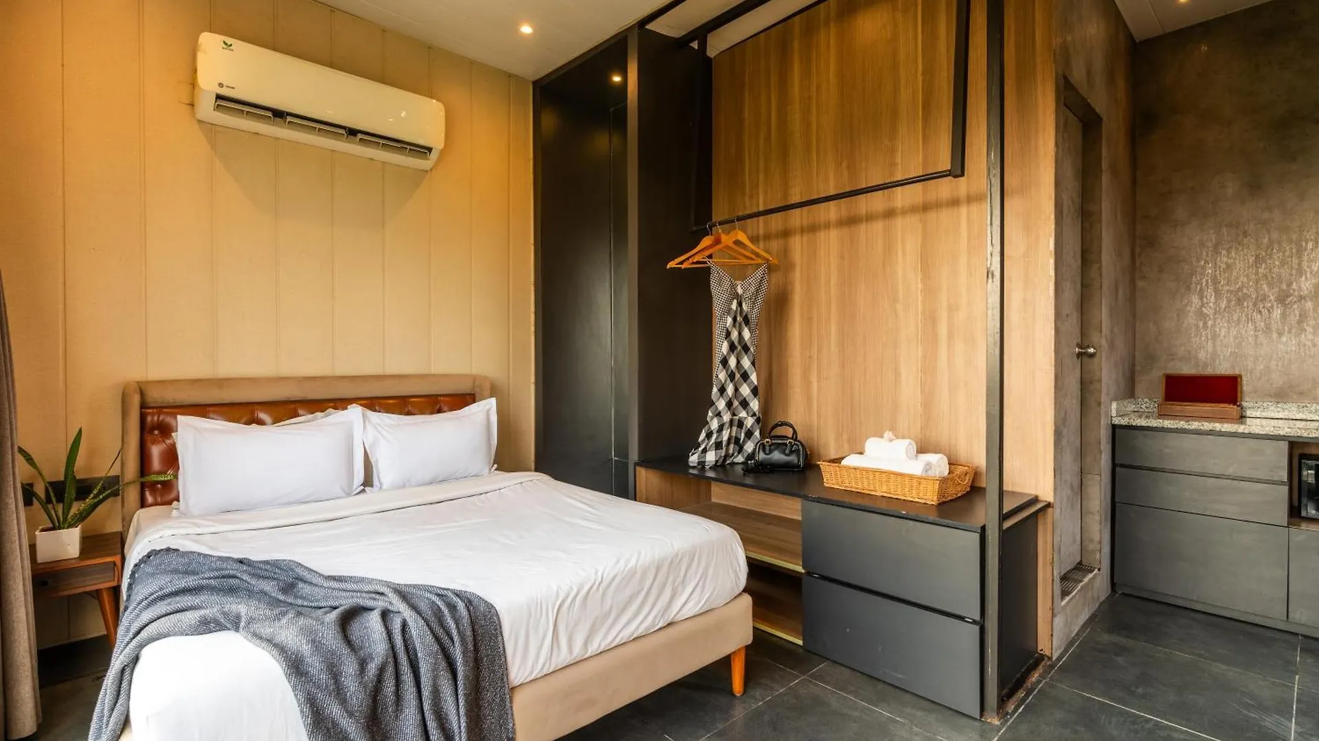 Minimalist One Hauz Khas Village Nuova Delhi 3*,